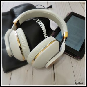  Riwbox XBT-780 professional headphones