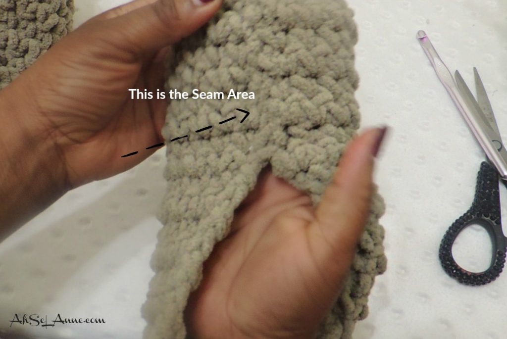 seam- slipper crochet