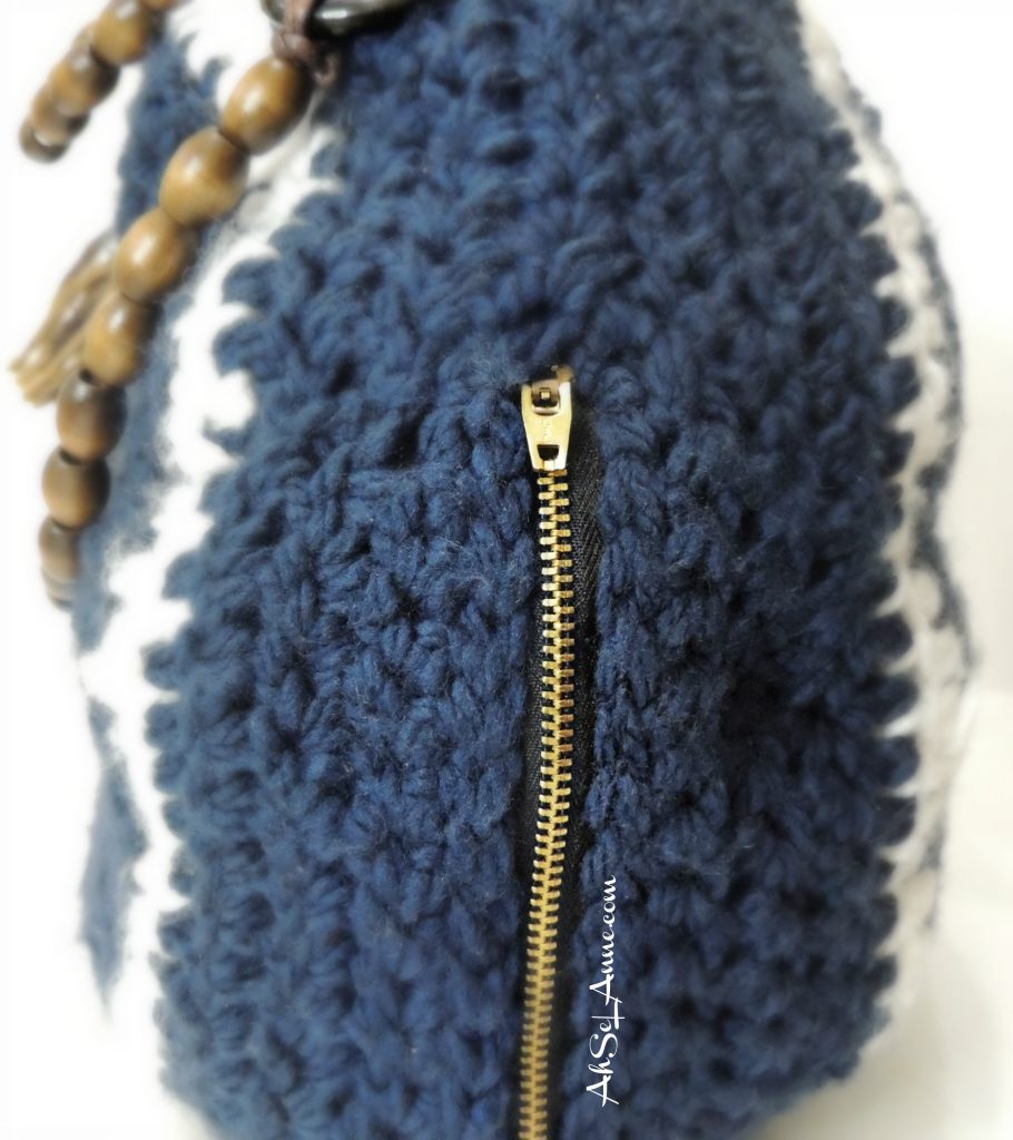 crochet purse with zipper